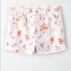 American Eagle | Floral Denim Mom Shorts